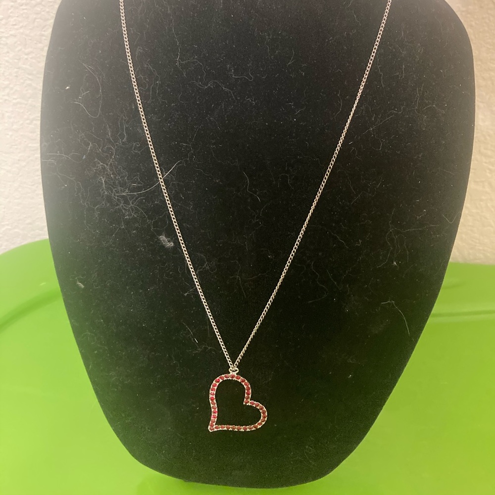 Women’s heart necklace